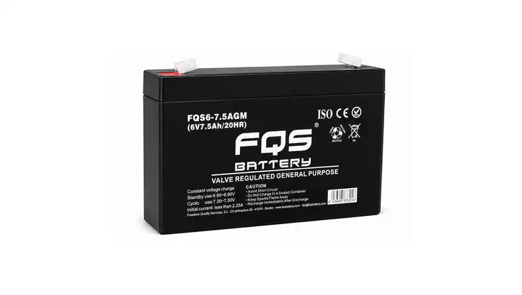 Batería 6-7.5AGM de la gama de Tracción Ligera de FQS Battery, con tecnología AGM.